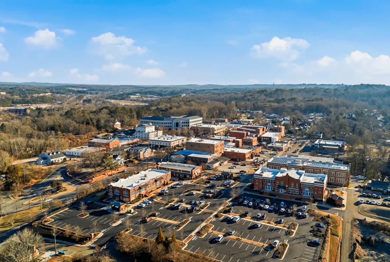 An aerial view of downtown Canton, Georgia